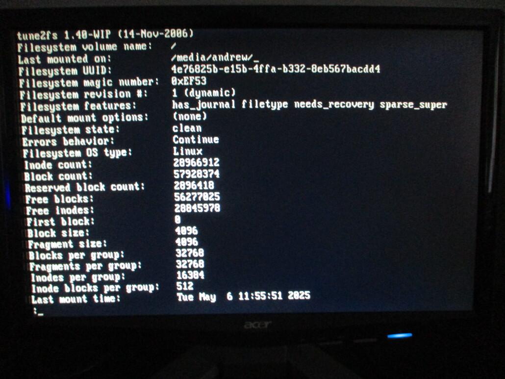 Filesystem attributes and information through tune2fs