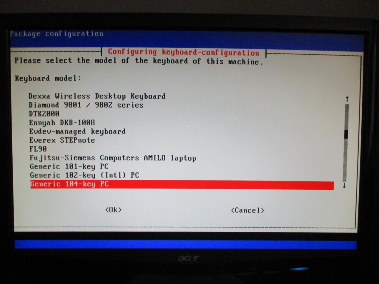 Keyboard config unifying between Xorg and console.